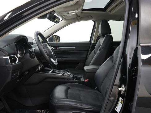 Used 2019 MAZDA CX-5 Touring AWD/4WD image 23