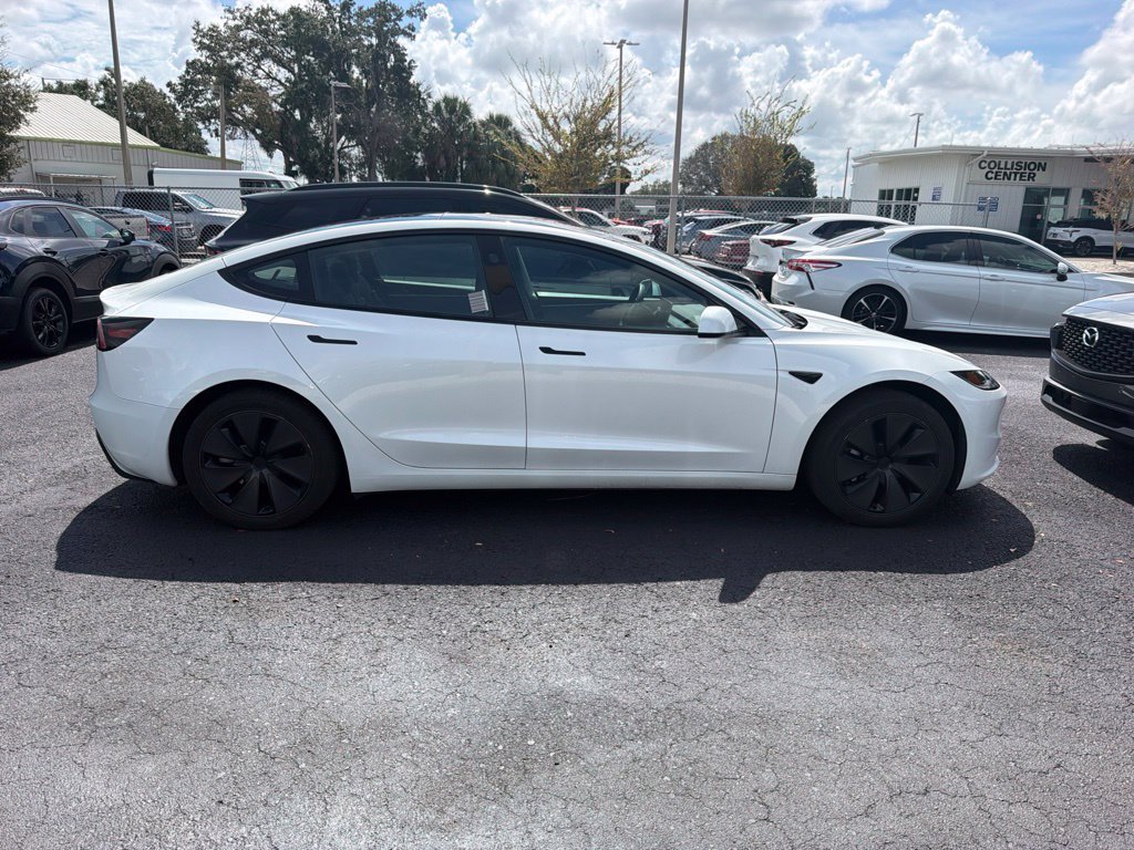 Used 2024 Tesla Model 3 Standard Range RWD image 4