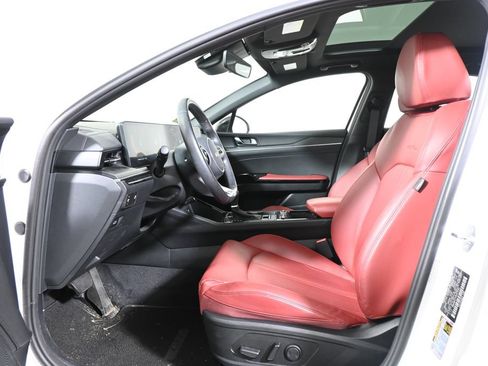 Used 2025 Kia K5 GT-Line w/ GT-Line Premium Package AWD/4WD image 3