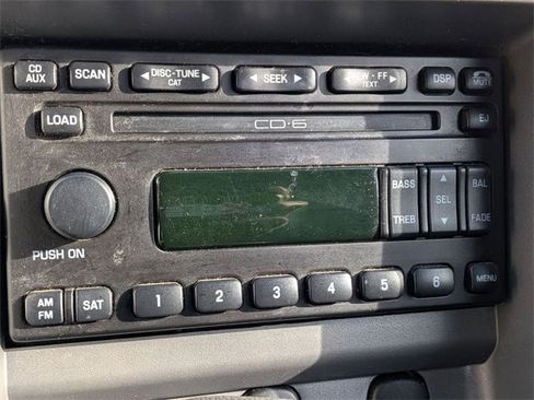 Used 2004 Ford Mustang V6 image 21