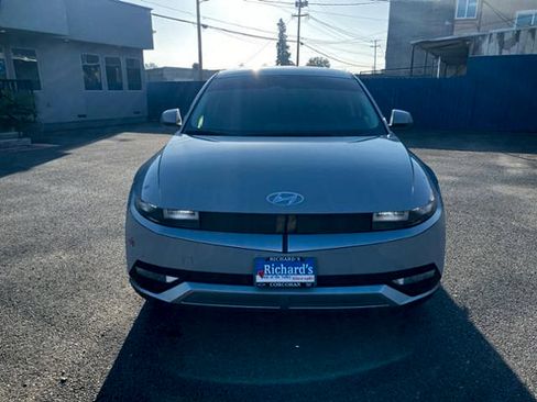 Used 2024 Hyundai Ioniq 5 SEL image 6