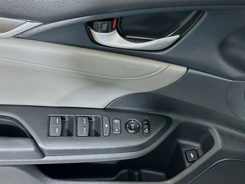 Used 2020 Honda Civic EX-L image 18