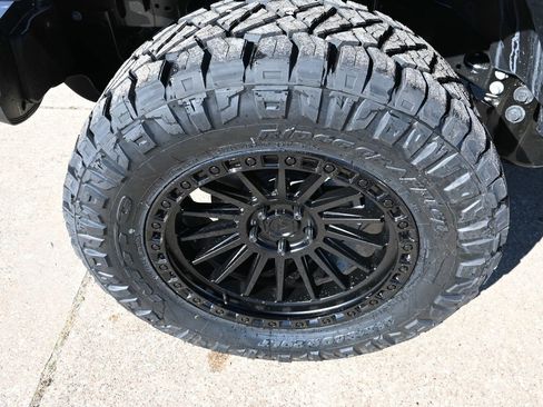 New 2026 Jeep Gladiator Sport image 6