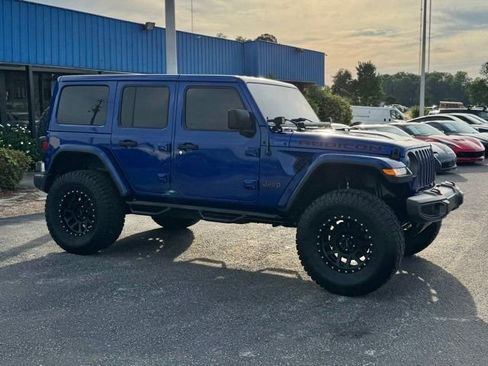 Used 2019 Jeep Wrangler Unlimited Rubicon w/ Uconnect 4C Nav & Sound Group AWD/4WD image 8