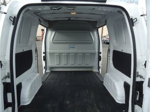 Used 2021 Nissan NV200 S FWD image 13