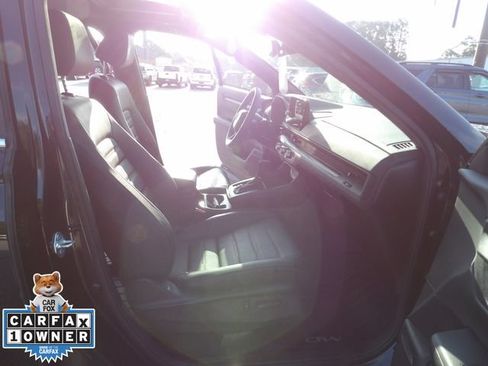 Used 2025 Honda CR-V Sport-L image 32