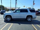 Used 2019 Cadillac Escalade Luxury image 4