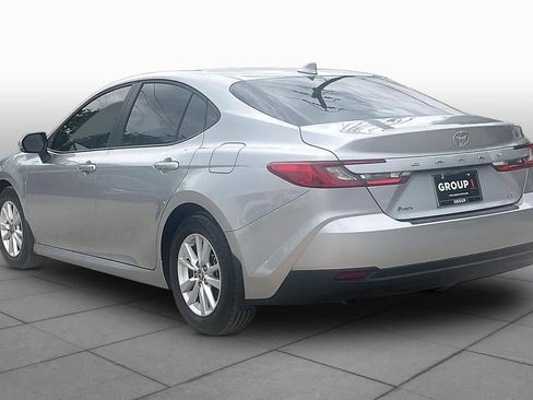 Used 2025 Toyota Camry LE w/ Convenience Package FWD image 12
