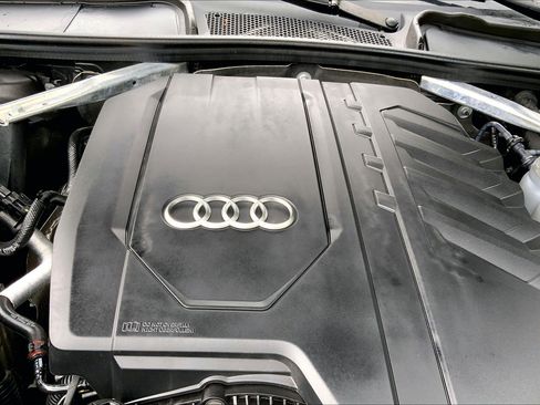 Used 2021 Audi A4 2.0T Premium Plus w/ Premium Plus Package AWD/4WD image 34