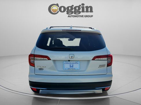 Used 2019 Honda Pilot Touring image 4