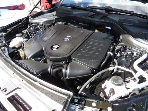 Used 2026 Mercedes-Benz GLC 300 4MATIC image 7