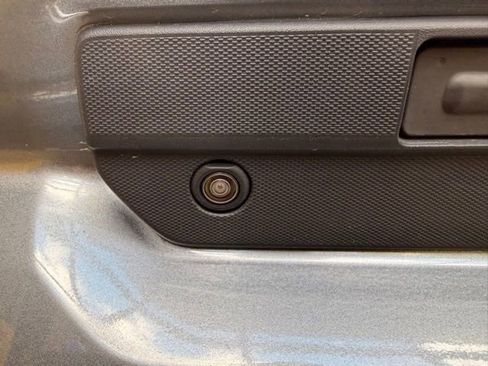 Used 2020 GMC Sierra 1500 SLE AWD/4WD image 7