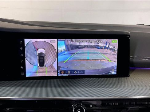 Certified 2025 Nissan Murano SL image 31