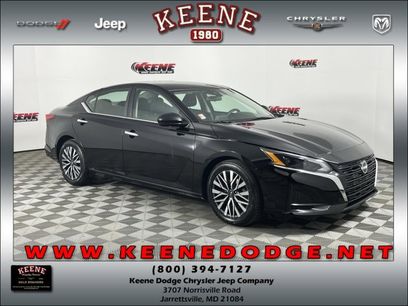 Used 2023 Nissan Altima 2.5 SV