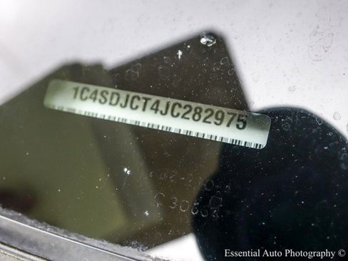 Used 2018 Dodge Durango R/T image 39