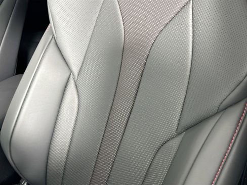 Used 2023 Lexus UX 250h F Sport image 19