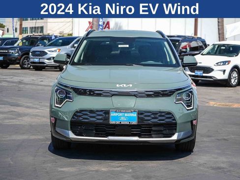 Used 2024 Kia Niro Wind FWD image 2