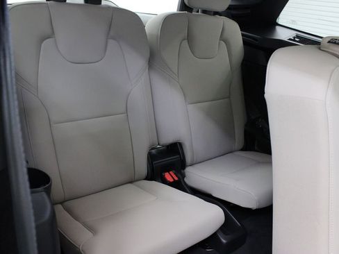 New 2026 Volvo XC90 B5 Core AWD/4WD image 20
