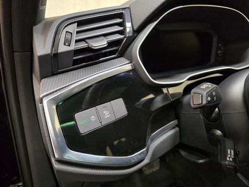 Used 2025 Audi Q3 2.0T Premium w/ Convenience Package image 19