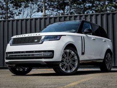 New 2025 Land Rover Range Rover SE