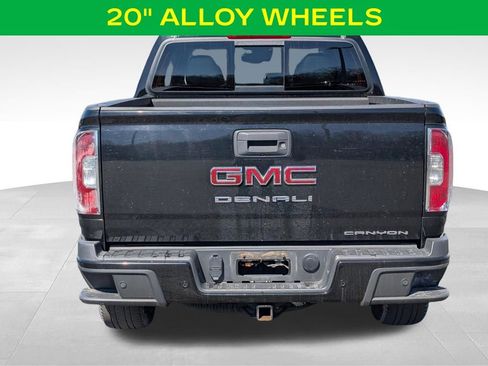 Used 2022 GMC Canyon Denali image 9