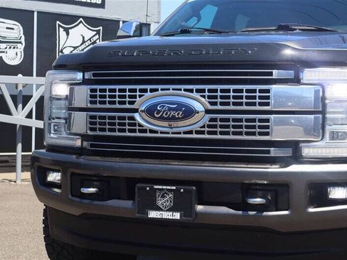 Used 2017 Ford F350 Platinum w/ Platinum Ultimate Package AWD/4WD image 10