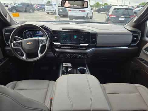 Used 2023 Chevrolet Silverado 1500 LTZ image 15