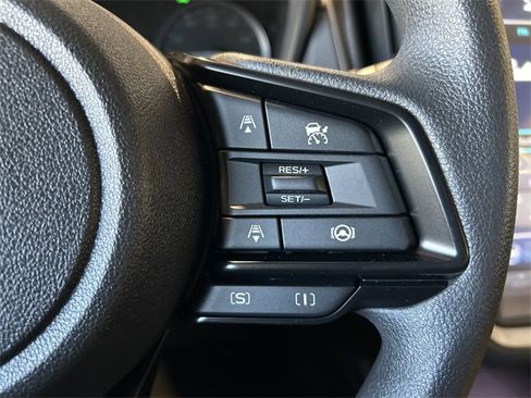 Used 2025 Subaru Crosstrek 2.0i Premium image 14