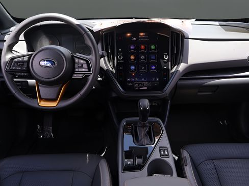 Used 2024 Subaru Crosstrek 2.5i Wilderness w/ Crosstrek Mirror Package AWD/4WD image 15