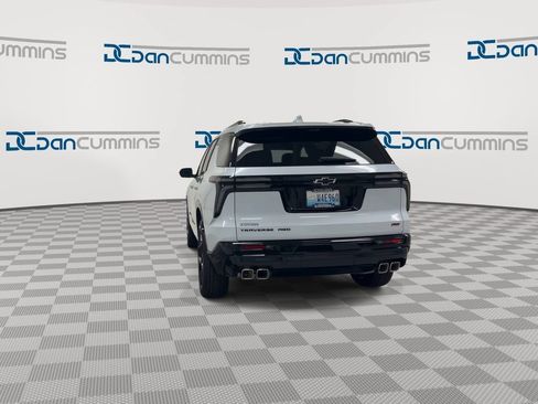 New 2026 Chevrolet Traverse RS w/ LPO, Floor Liner Package AWD/4WD image 7