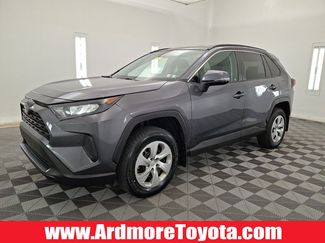 Used 2021 Toyota RAV4 LE AWD/4WD video 1