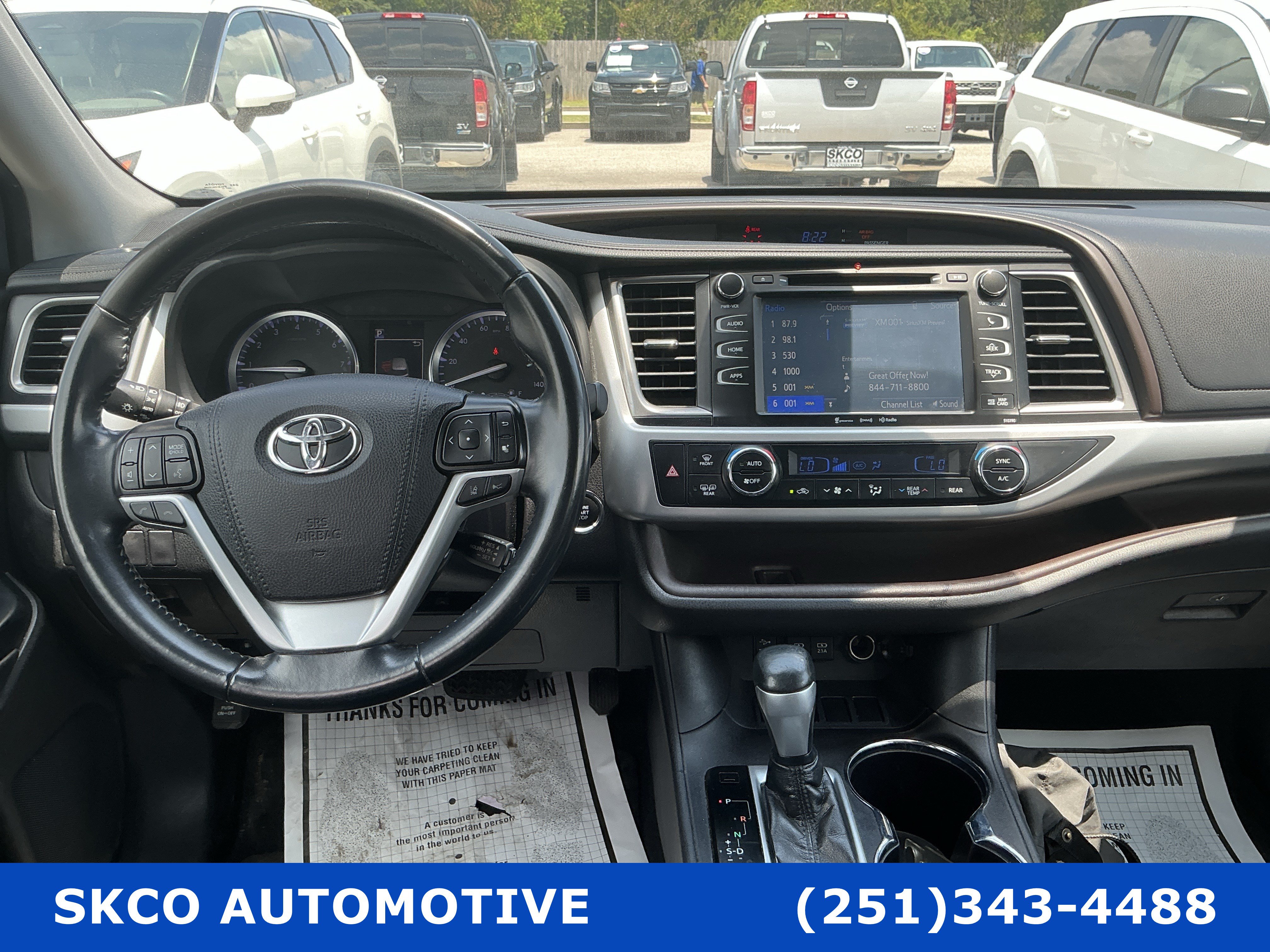 Used 2019 Toyota Highlander XLE FWD image 15