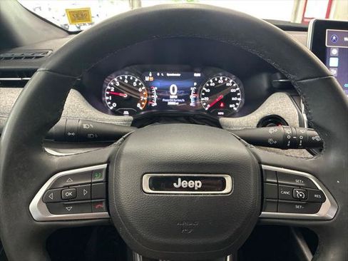 Certified 2023 Jeep Compass Latitude AWD/4WD image 34