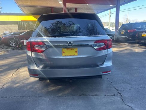 Used 2019 Honda Odyssey EX image 5