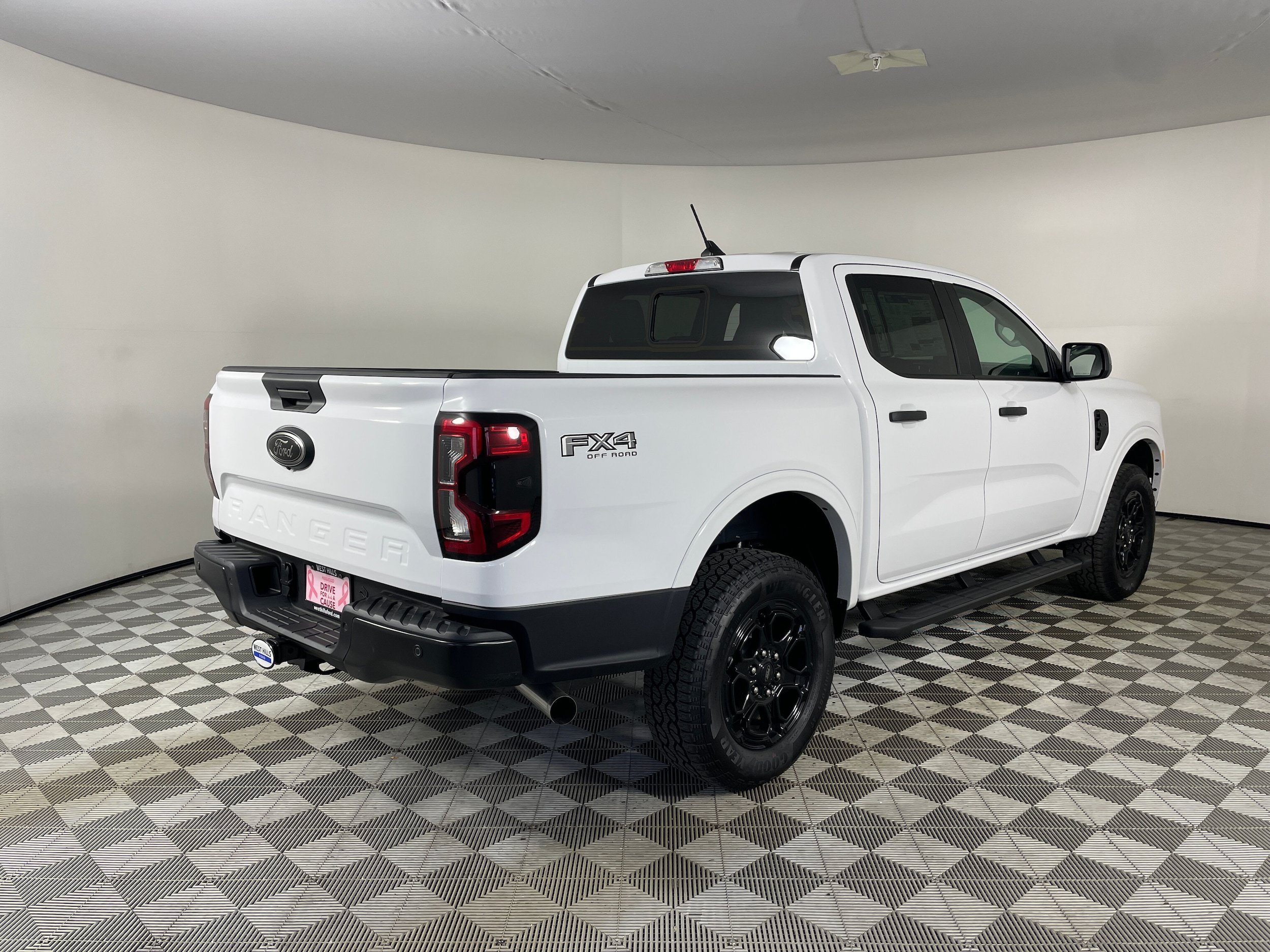 New 2026 Ford Ranger XLT w/ Equipment Group 301A High AWD/4WD image 13