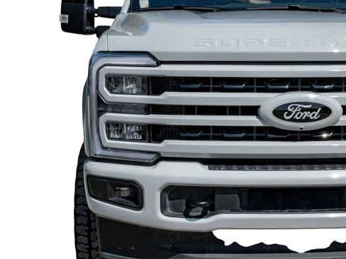 Used 2025 Ford F250 Lariat AWD/4WD image 52