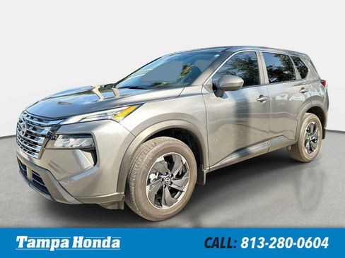 Used 2025 Nissan Rogue SV FWD image 1