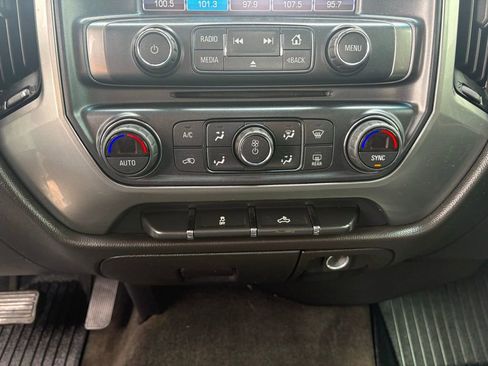 Used 2017 Chevrolet Silverado 1500 LT w/ All Star Edition image 19