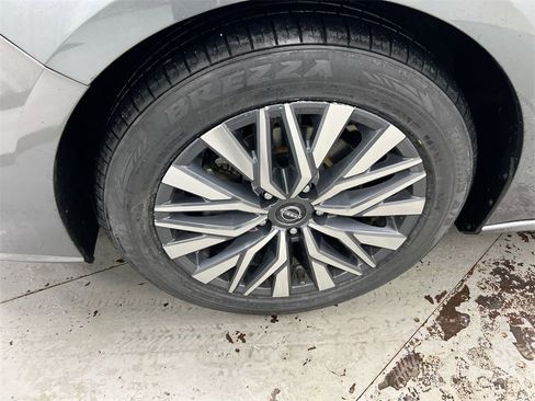 Used 2023 Nissan Altima 2.5 SV image 25