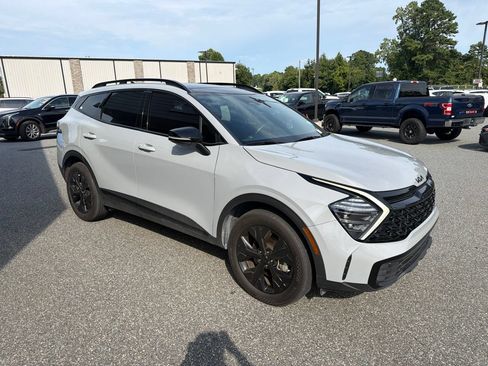 Used 2025 Kia Sportage X-Line w/ Premium Package AWD/4WD image 11