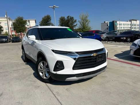 Used 2019 Chevrolet Blazer LT FWD image 1