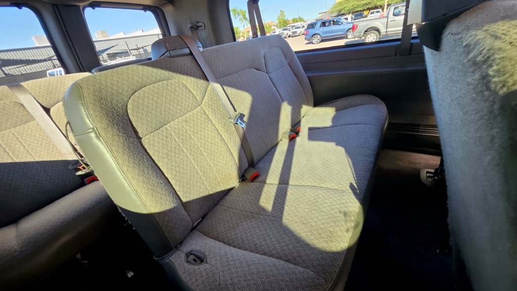 Used 2025 Chevrolet Express 3500 LT w/ LT Preferred Equipment Group RWD image 24