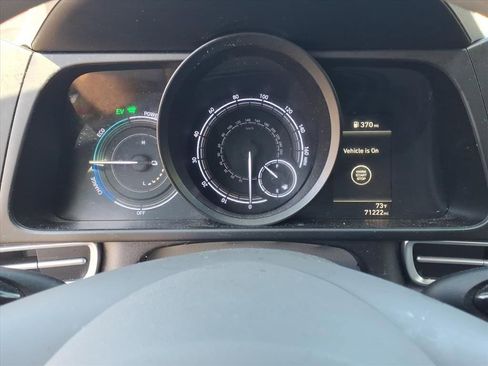 Used 2023 Hyundai Elantra Blue image 12