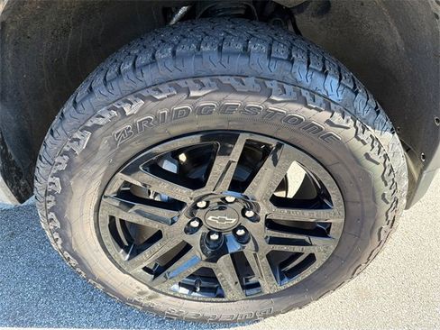 Certified 2024 Chevrolet Colorado Trail Boss w/ Advanced Trailering Package image 12