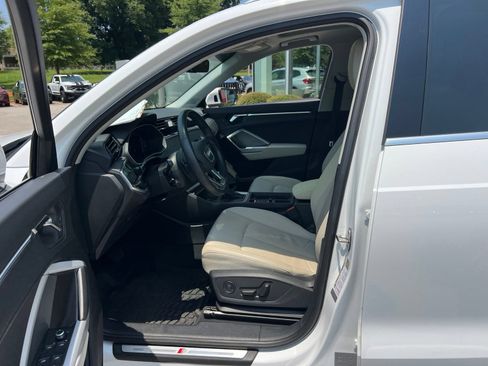 Used 2024 Audi Q3 2.0T Premium Plus AWD/4WD image 28