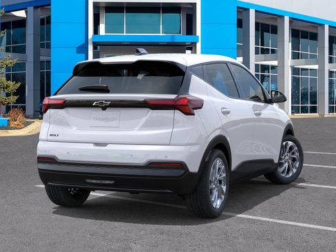 New 2027 Chevrolet Bolt LT w/ Comfort Package FWD image 4