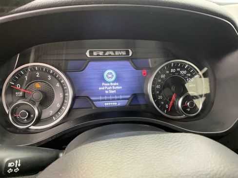 Used 2019 RAM 1500 Big Horn AWD/4WD image 8