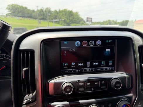 Used 2017 Chevrolet Silverado 1500 LT w/ All Star Edition AWD/4WD image 16