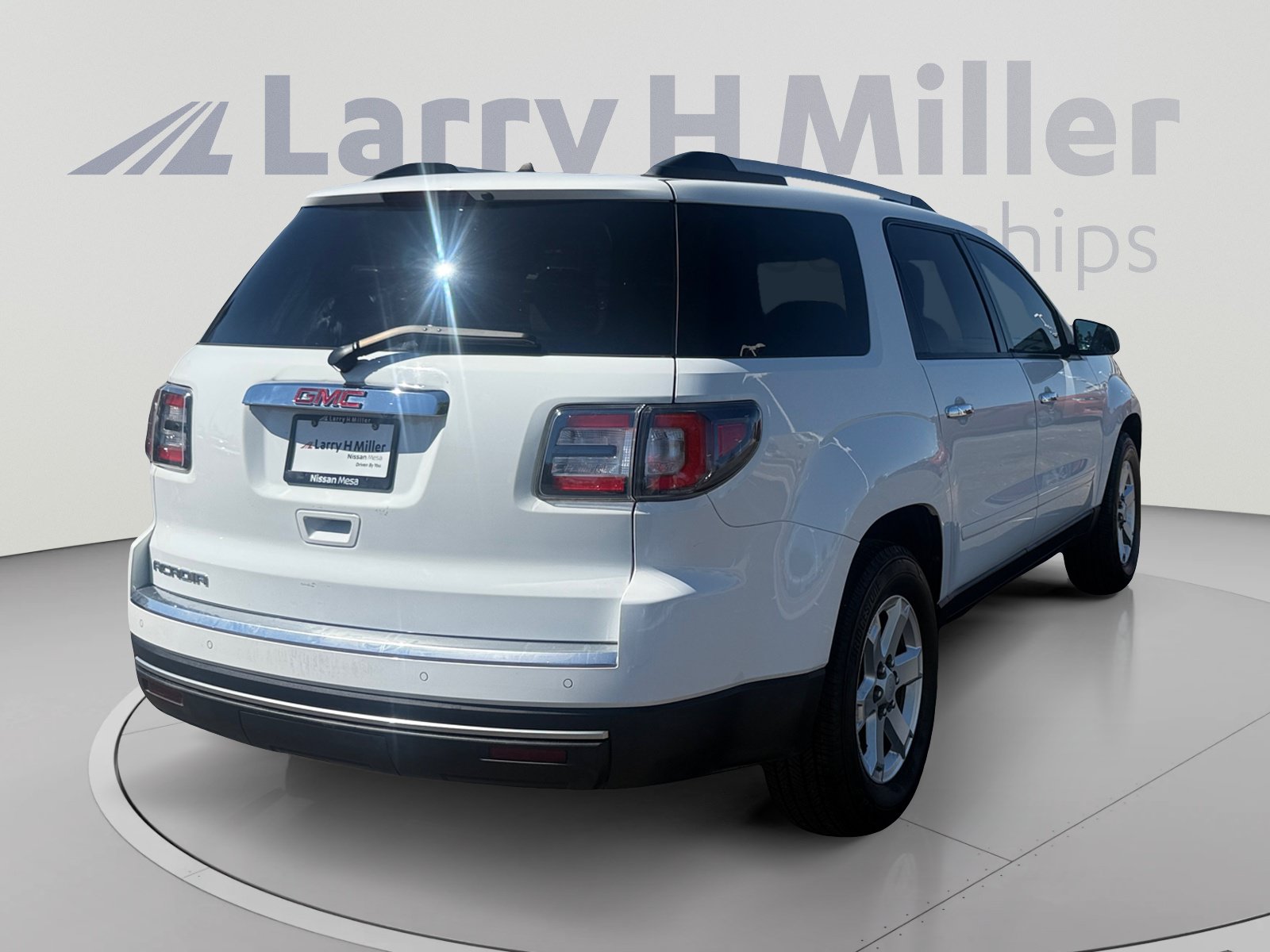 Used 2016 GMC Acadia SLE FWD image 5