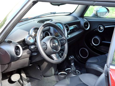Used 2015 MINI Cooper Convertible w/ Sport Package FWD image 19